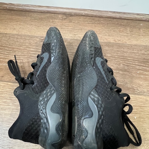 8.5 Nike Renew Elevate II 2 Basketball Shoes Triple Black CW3406-004 Men’s 8.5 main image 6